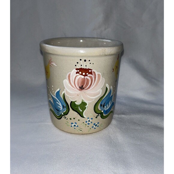 Vintage Hand Painted Small Crock Floral Signed & Dated “89” Unknown Maker - Picture 1 of 8